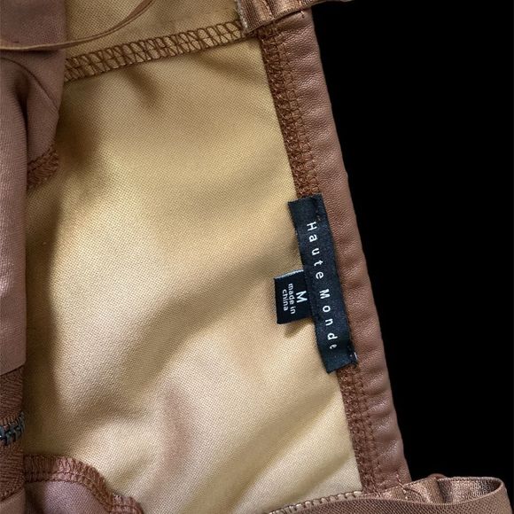 Brown Leather Skirt Set - Picture 3 of 8